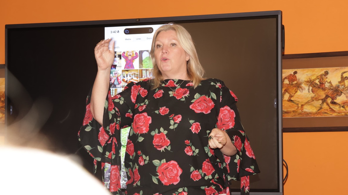Lorraine Simpson delivering tourism training